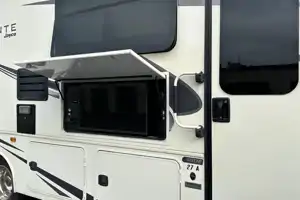 Escape Now with Rent La Vida Lola! - Meet our OG Rig "Lola's First Love"