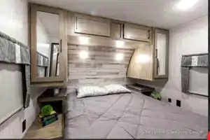 Marina's 5-star Hotel on Wheels