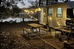 Magnolia 2 Airstream 22ft Bambi Sport **FULLY LOADED**