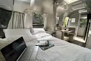Magnolia 2 Airstream 22ft Bambi Sport **FULLY LOADED**