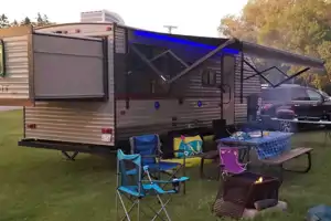 FR Grey Wolf Cherokee 24'