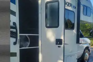 Tim and Jay's Thor Motor Coach Sunseeker Class C