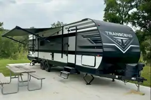 Spacious Grand Design Bunkhouse with Master Suite