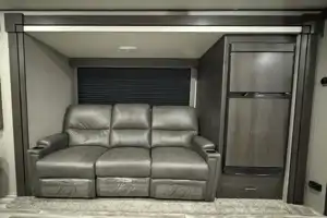 Spacious Grand Design Bunkhouse with Master Suite