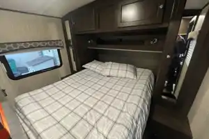 Spacious Clean 27.7' Travel Trailer w/ slide-out