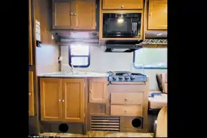 Comfy & Clean Coachmen Leprechaun
