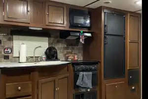 Brady's Layton Skyline Travel Trailer