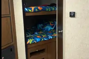 Brady's Layton Skyline Travel Trailer
