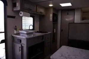 Cozy Beach Camper! *Dog friendly*