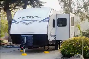 "The Hangout" Starcraft Super Lite 212FB