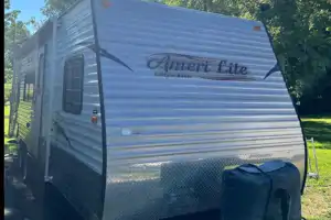 Maryana's Gulf Stream Ameri Lite Travel Trailer