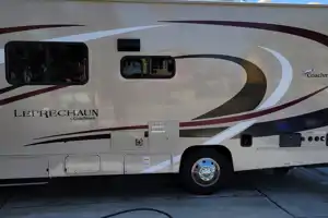 Kevin's Coachmen Leprechaun 230CB Class C