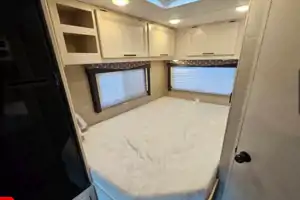 Ulindo Thor Motor Coach Freedom Elite Class C