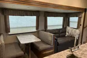 Jeff's Coachmen Chaparral lite Fifth Wheel
