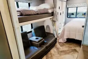 2021  Sunseeker Bunk house