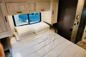 2021  Sunseeker Bunk house