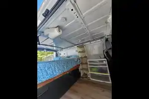 CAMPHA COUPLE Ford E250 Stealth Campervan