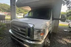 Open Rhode Class C Motorhome (2022 Minni Winnie)