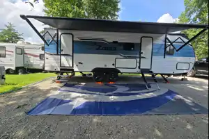 Wanderlust Signatures LLC Crossroads Zinger