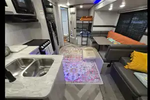 Wanderlust Signatures LLC Crossroads Zinger