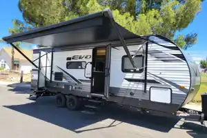 Rv Rentals Way of Life's Forest River EVO T2490 Travel Trailer CE1