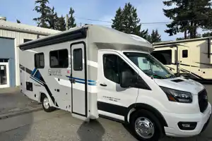 GM's Coachmen Cross Trail 20BHTA Class C