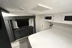 Felix's KZ Sportsmen 292bhk Fifth Wheel