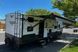 Brandon's Grand Design Bunkhouse