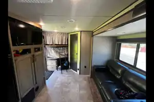 Brandon's Grand Design Bunkhouse