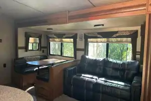 Family-Pet Friendly Crossroads Sunset Trail Super Lite Travel Trailer