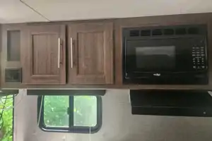 SUV Pet Kid Festival Friendly Small RV Zinger Camper 