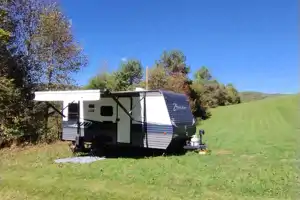 SUV Pet Kid Festival Friendly Small RV Zinger Camper 