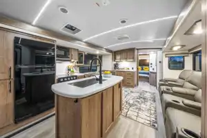 The Tumbleweed | Fully-Loaded Bunk House (Sleeps 8)