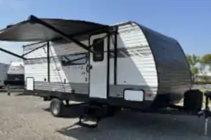  2024 Aspen with Bunks : Lightweight: Delivery Available: Fully Equipped