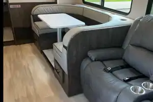 2022 RV-/ Families, Couples, Friends or Business 