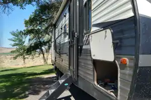 Rachel's Crossroads Zinger Travel Trailer