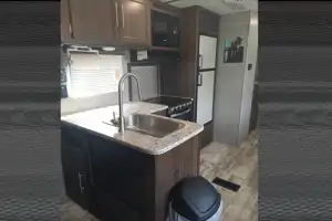 Rachel's Crossroads Zinger Travel Trailer