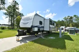 Family Friendly Kid Approved TVs In Every Room and an Outside Kitchen!!!