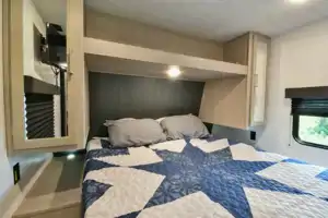 Family Friendly Kid Approved TVs In Every Room and an Outside Kitchen!!!