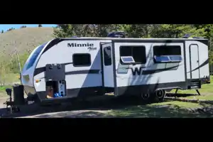 Glampy's Winnebago Minnie Plus Travel Trailer