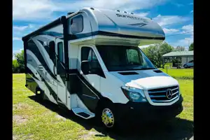 NEW AND POPULAR: Sunseeker -Mercedes Benz