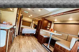 NEW AND POPULAR: Sunseeker -Mercedes Benz