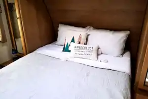 RV Bunk-Bed Vacation! (Minutes from Drumheller)