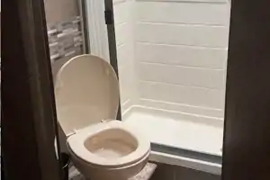 Your Hotel Room on Wheels