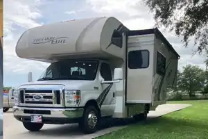 Your Hotel Room on Wheels