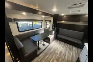 Oleg's Highland Ridge RV 19 MBH Travel Trailer