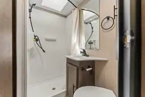 Coachmen LEPRECHAUN Class C