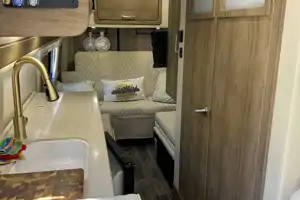 Native Adventures 2022 Luxury Sprinter