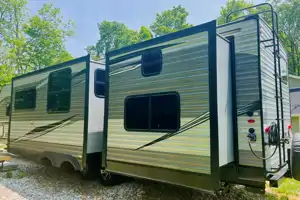 Jayco Travel Trailer 2/t bunk room and outdoor kitchen!