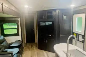 Jayco Travel Trailer 2/t bunk room and outdoor kitchen!